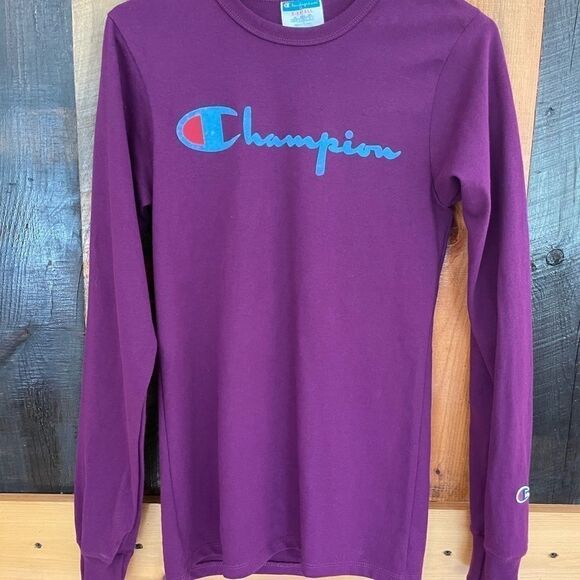 CHAMPION long sleeved 100% cotton crew neck tee with flocked script size XS - Picture 3 of 7